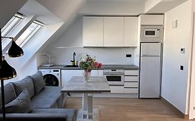New Central & Cosy Apartment At Fuengirola Beach